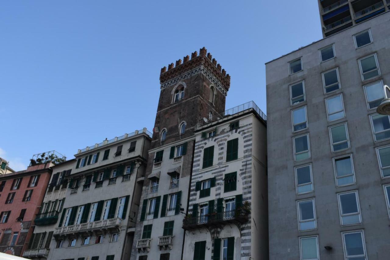 Old Port Apartment 4 Beds جنوة المظهر الخارجي الصورة